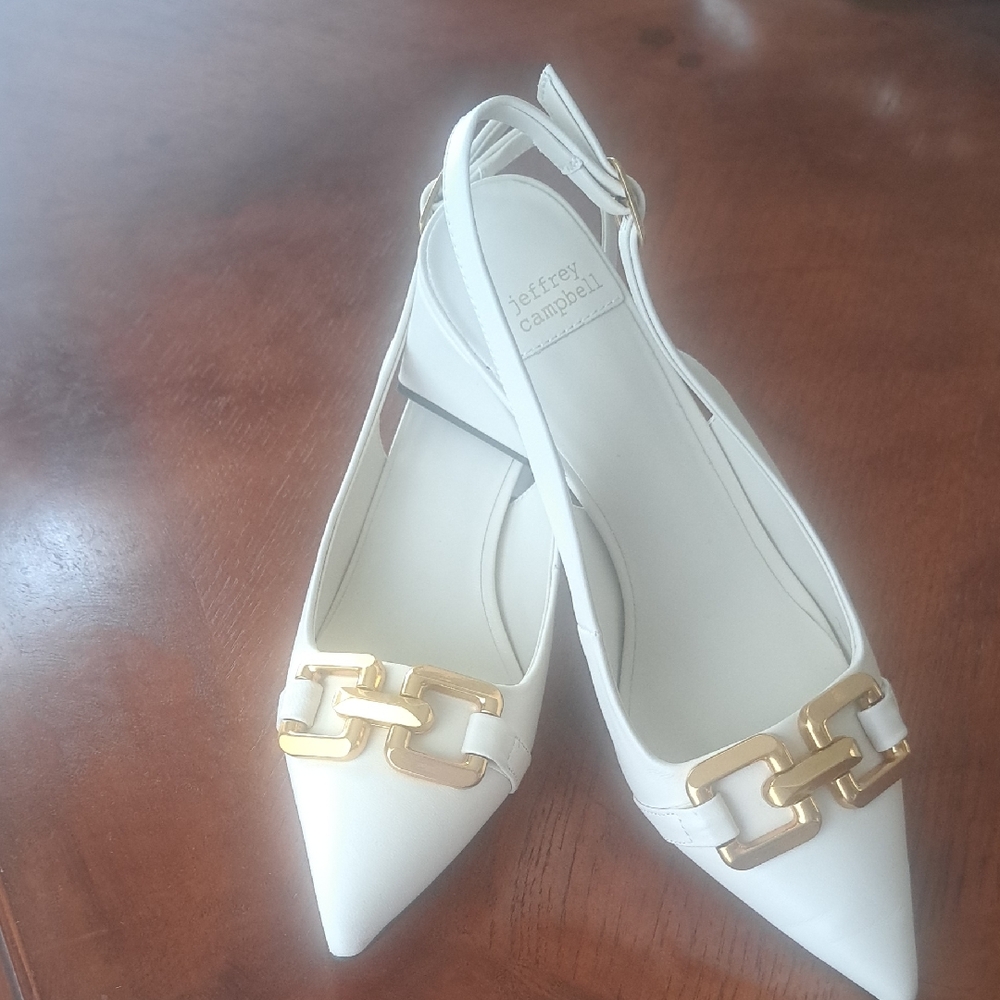 Jeffrey Campbell White Pointed Slingback Flats with Gold Chain